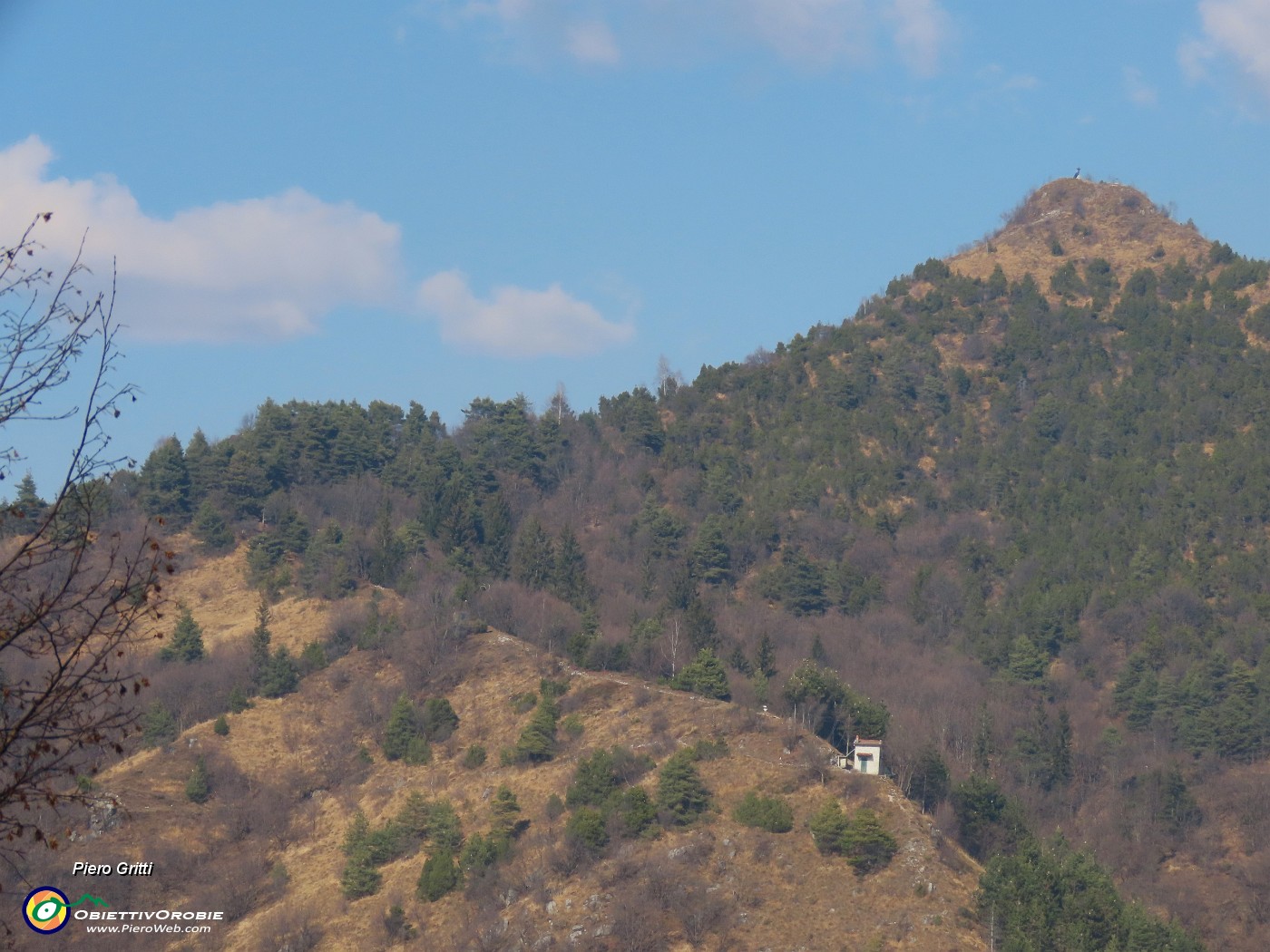 35 Dalla Croce di Bracca vista in Pizzo Rabbioso.JPG